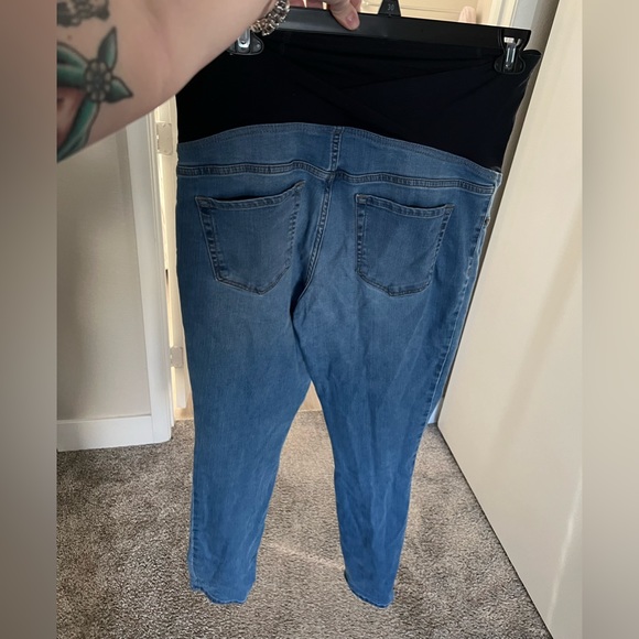 Maternity pants - Picture 1 of 2